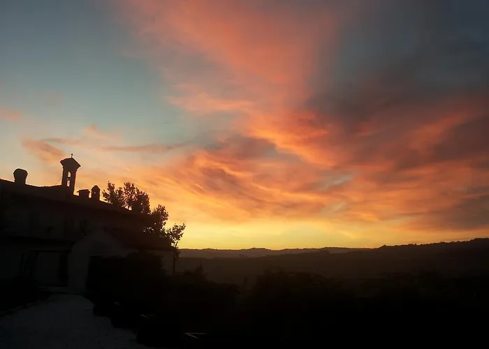 Cerequio Kır Evi La Morra